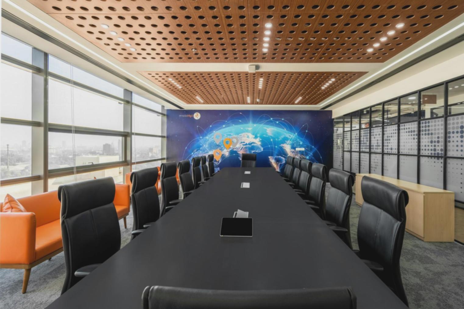 Espacio de trabajo profesional donde analizamos soluciones financieras personalizadas